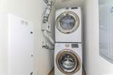 1001 Queen Street - Photo 16