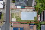 1592 Perry Street - Photo 19