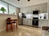 236 Liliuokalani Avenue - Photo 12