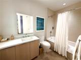 1001 Queen Street - Photo 17