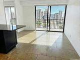 225 Queen Street - Photo 2