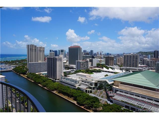 1717 Ala Wai Boulevard - Photo 1