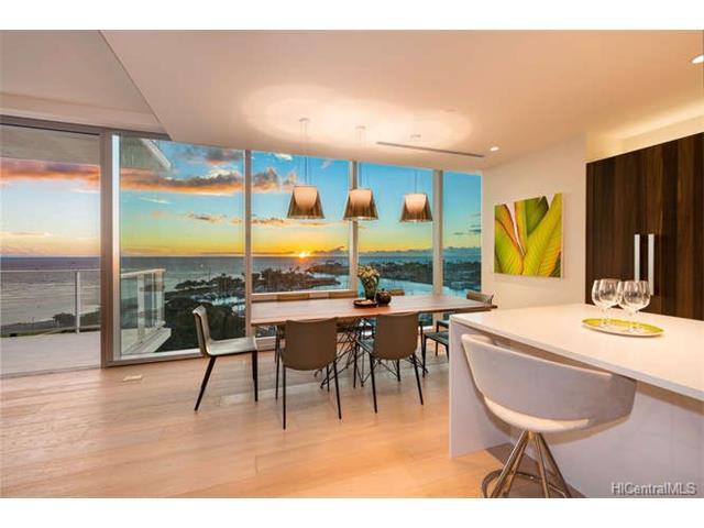 1118 Ala Moana Boulevard - Photo 1