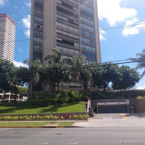 581 Kamoku Street - Photo 1