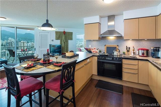 801 King Street - Photo 1