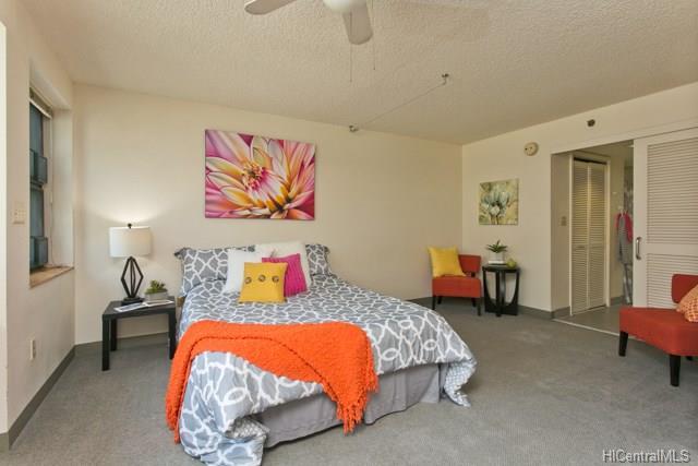 545 Queen Street - Photo 1