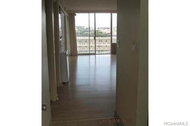 1320 Alexander Street - Photo 1