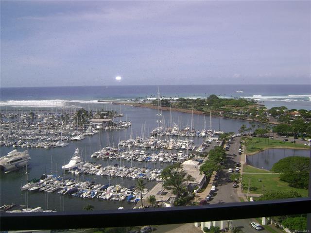 1600 Ala Moana Boulevard - Photo 1
