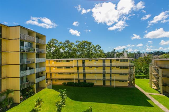 95-2040 Waikalani Place - Photo 1