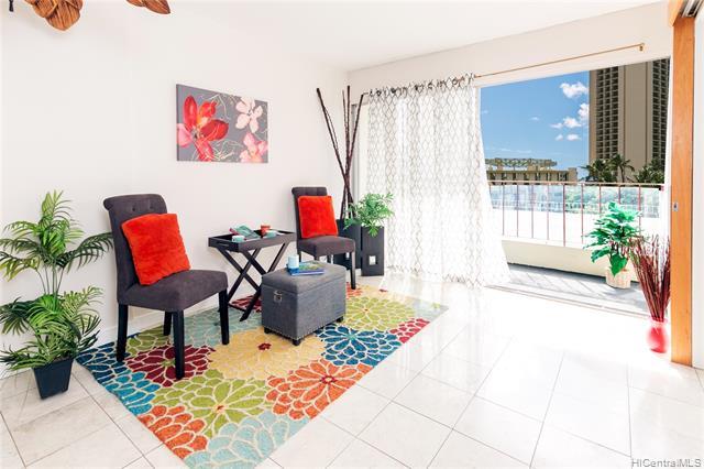 222 Kaiulani Avenue - Photo 1