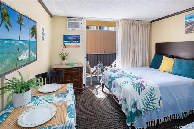2425 Kuhio Avenue - Photo 1