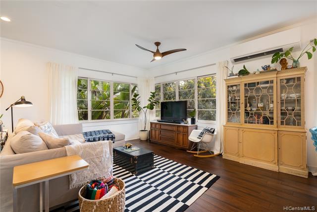 1010 8th Avenue - Photo 1