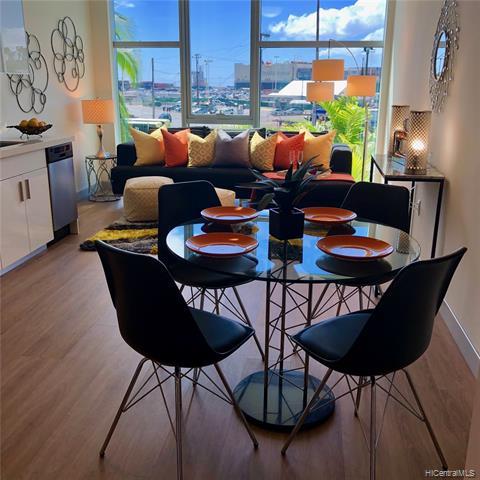 610 Ala Moana Boulevard - Photo 1