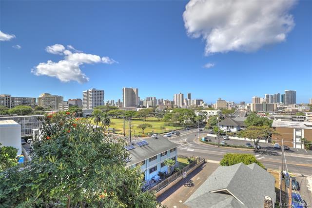 1620 Keeaumoku Street - Photo 1