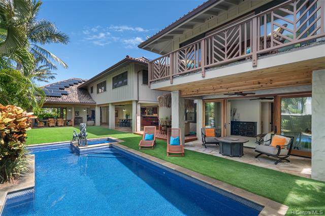 337 Portlock Road - Photo 1