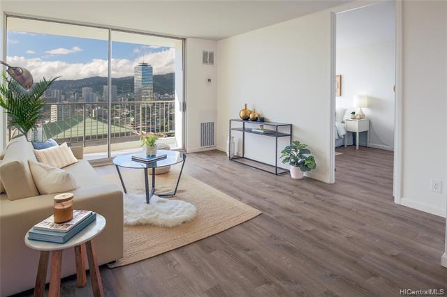 400 Hobron Lane - Photo 1