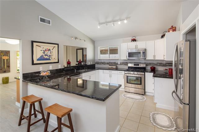 91-988 Keoneae Place - Photo 1