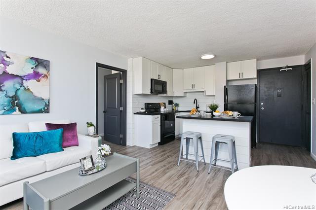 1560 Kanunu Street - Photo 1
