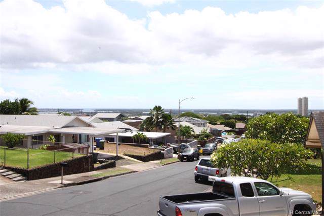 1652 Puananala Street - Photo 1