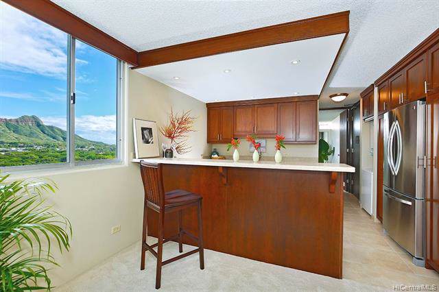 2611 Ala Wai Boulevard - Photo 1