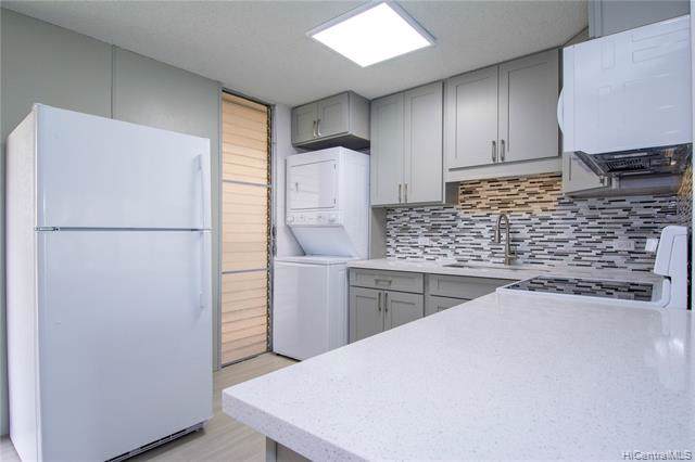 95-2031 Waikalani Place - Photo 1