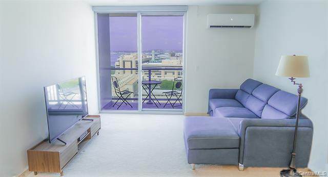 555 South Street - Photo 1