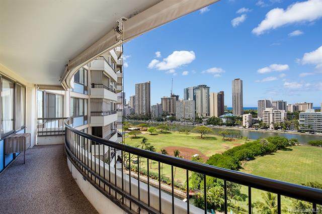 2333 Kapiolani Boulevard - Photo 1