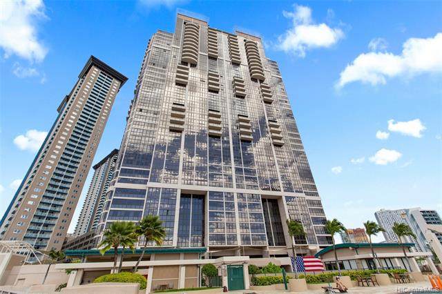 600 Queen Street - Photo 1