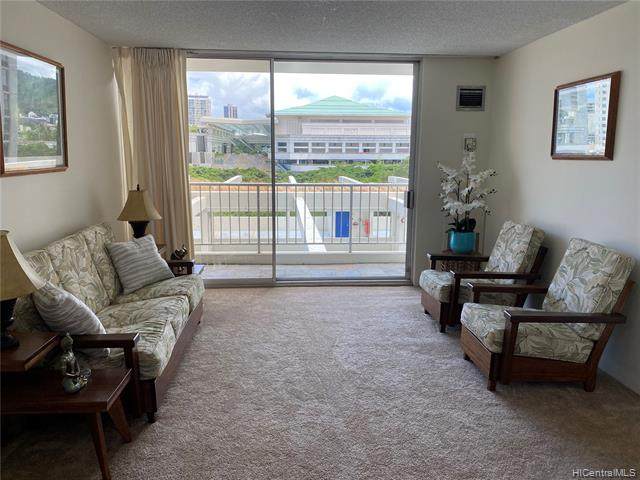 400 Hobron Lane - Photo 1