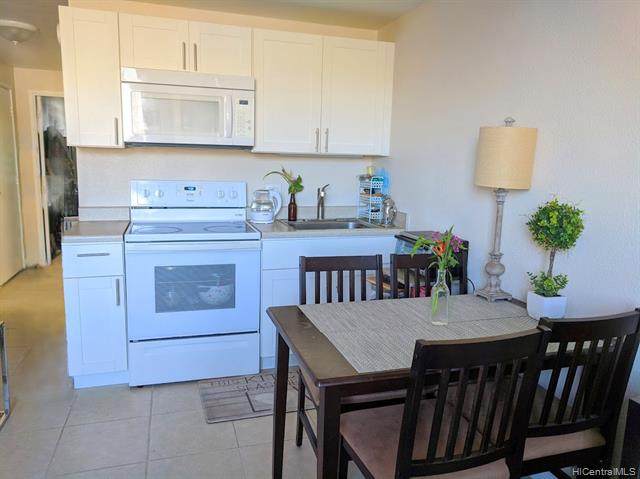 2211 Ala Wai Boulevard - Photo 1