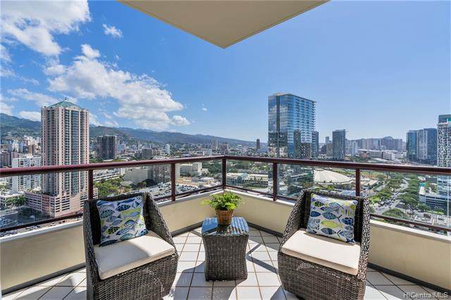 725 Kapiolani Boulevard - Photo 1