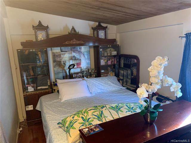 94-125 Pahu Street - Photo 1