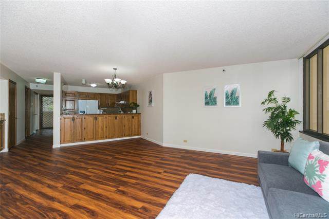 555 Hahaione Street - Photo 1