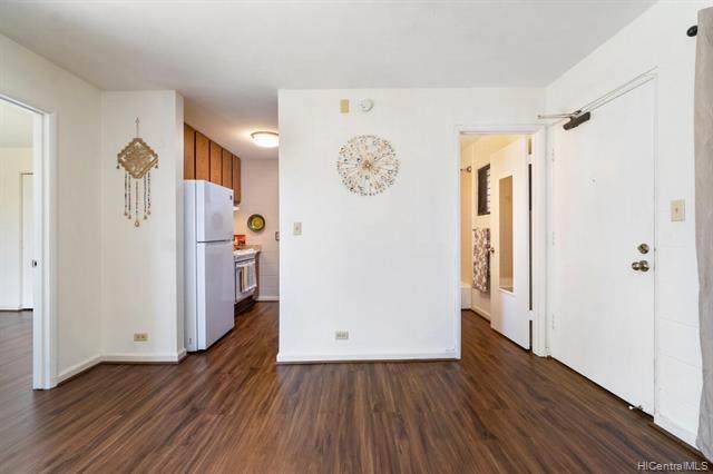 1242 Matlock Avenue - Photo 1
