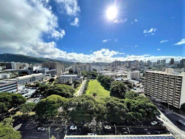 1212 Punahou Street - Photo 1