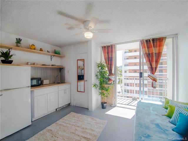 2509 Ala Wai Boulevard - Photo 1