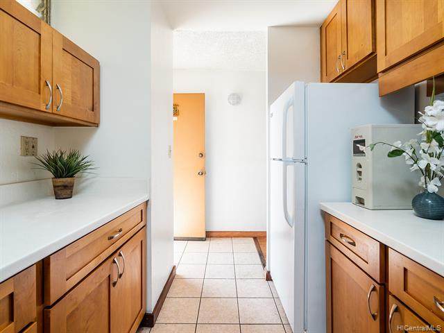 1121 Ala Napunani Street - Photo 1