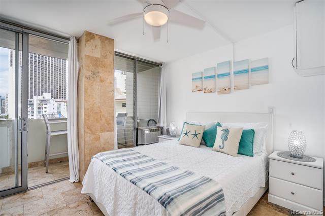 134 Kapahulu Avenue - Photo 1