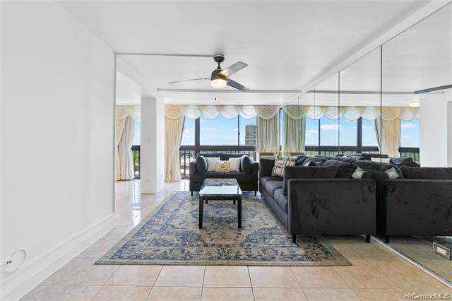 4300 Waialae Avenue - Photo 1