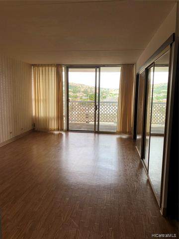 1320 Alexander Street - Photo 1