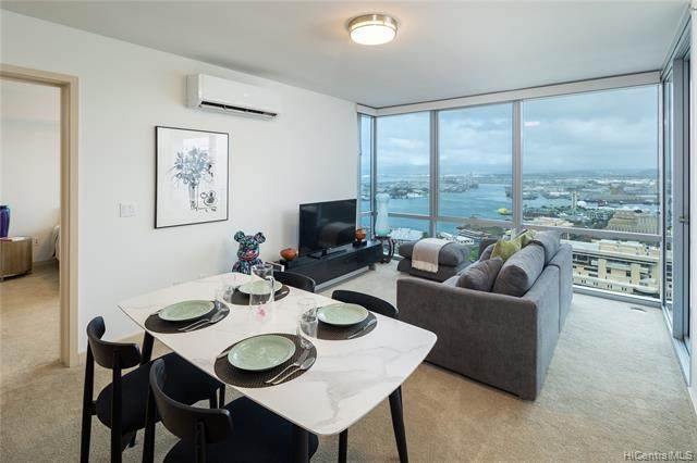 555 South Street - Photo 1