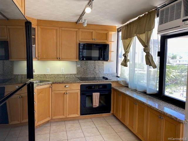 343 Hobron Lane - Photo 1