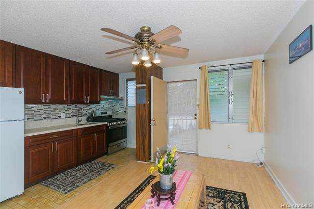 1036 Green Street - Photo 1