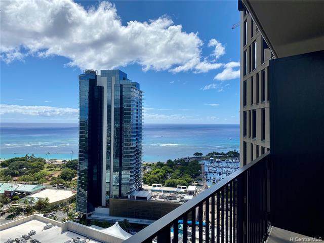 987 Queen Street - Photo 1