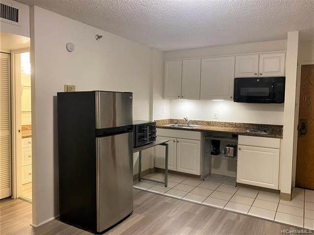 1088 Bishop Street - Photo 1
