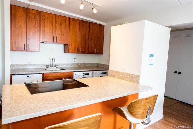 2333 Kapiolani Boulevard - Photo 1