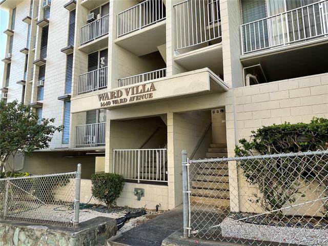 1440 Ward Avenue - Photo 1