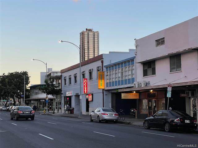 1289 King Street - Photo 1