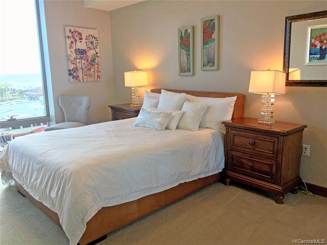 1555 Kapiolani Boulevard - Photo 1
