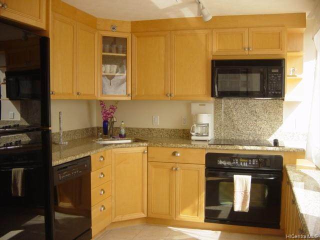 343 Hobron Lane - Photo 1